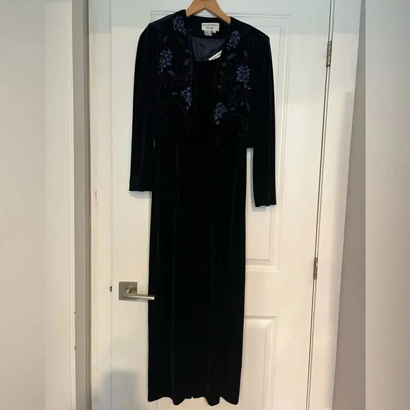 Vintage Adrianna Papell Occasions Gown & Bolero Matching Set Navy Velour 10P - Picture 2 of 9